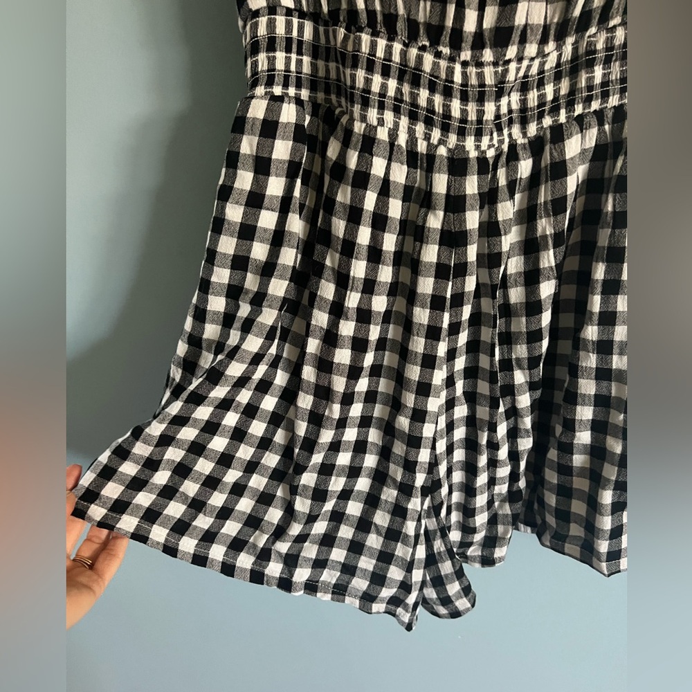 GUESS Romper Black & White Gingham Size M NWT 🏷️ has pockets!! - Picture 4 of 15